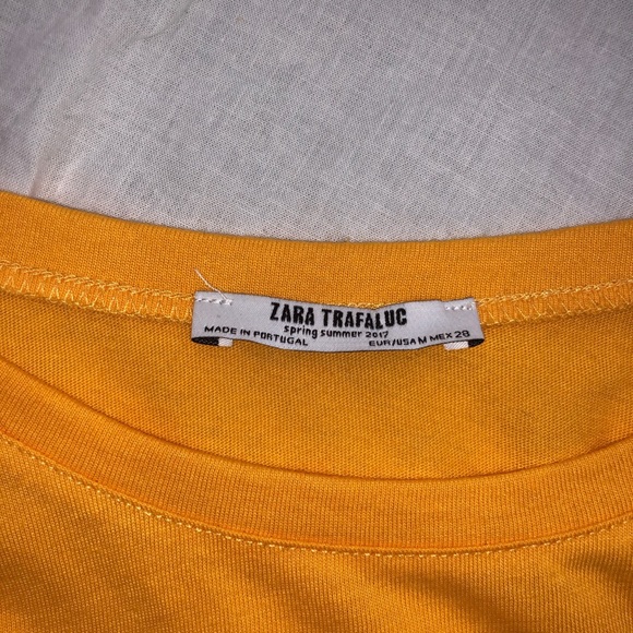 Zara Trafaluc Yellow Fire Sequin Tee - Picture 4 of 4